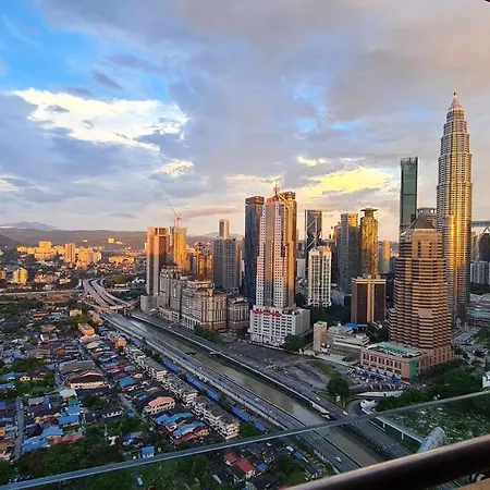 Rumah Kampong Bharu Near Klcc